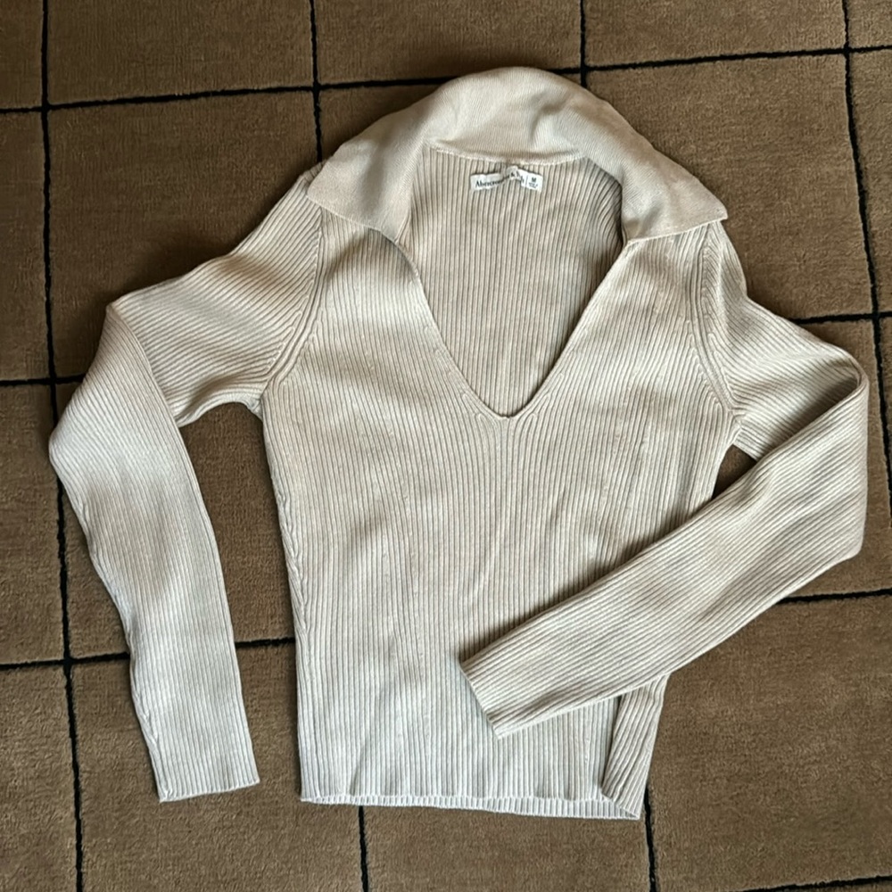 Abercrombie sweater